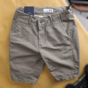 Quần short kaki gap vàng nâu