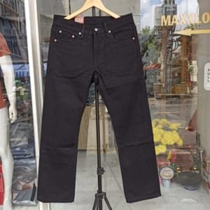 Quần jean đen ống suông 514