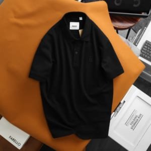 Áo thun polo Burberry màu đen