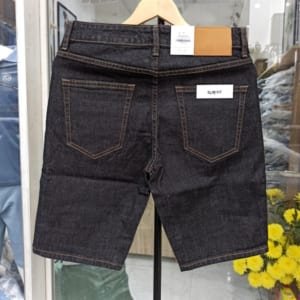 Quần short jean zara muối tiêu chỉ nổi