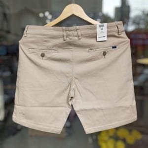Short kaki lacoste màu kem vàng