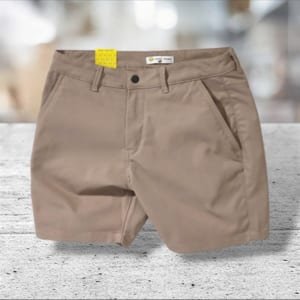 Quần short kaki Onsmile vàng đậm