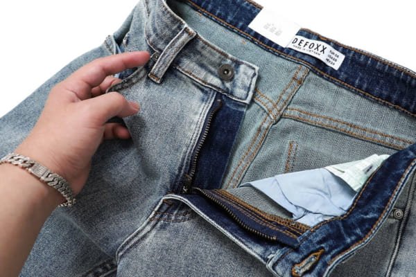 Read more about the article Top 8 Sản Phẩm Thời Trang Nam Phổ Biến Được Tìm Kiếm Nhiều Nhất – Cập Nhật Xu Hướng 2025