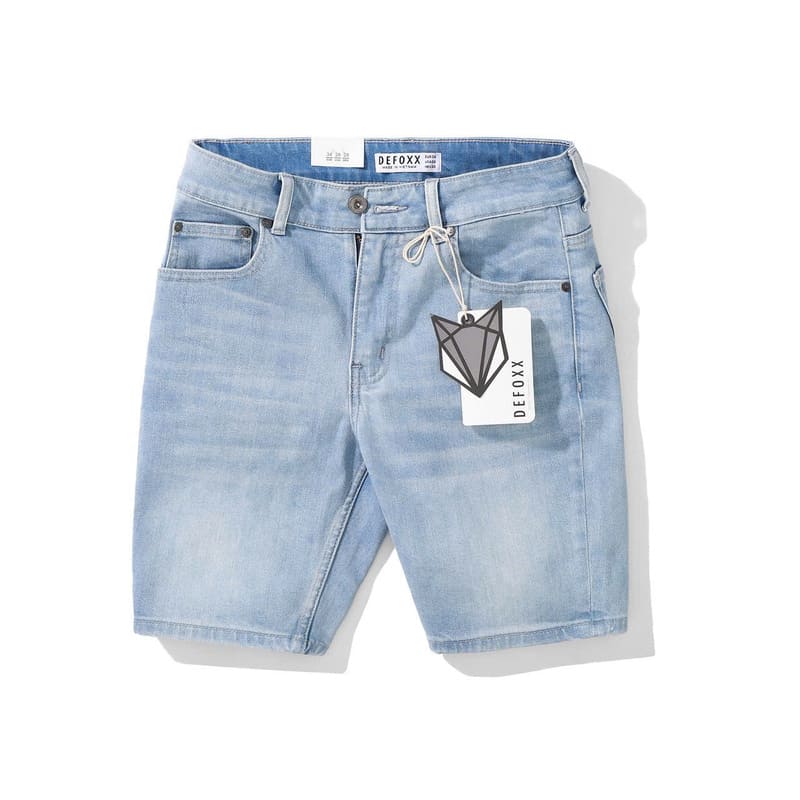 Quần short jean DEFOXX xanh bạc 250506 là mẫu short jean nam trẻ trung, dễ phối