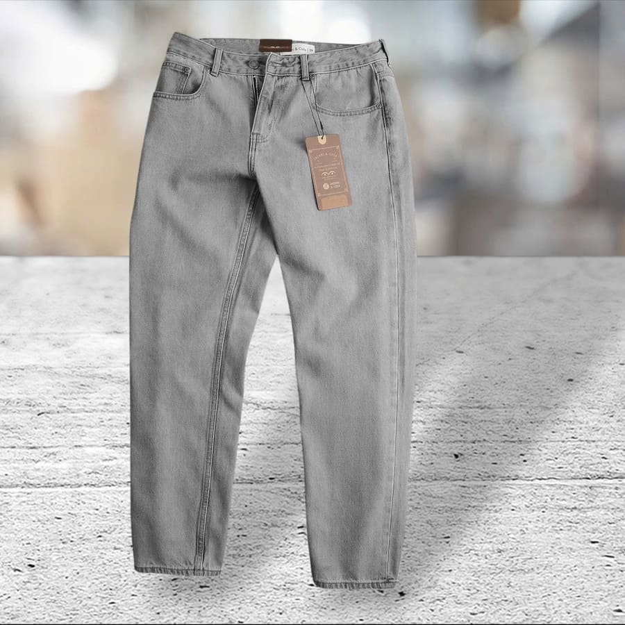 Quần jean ống suông không chỉ có một kiểu dáng duy nhất. Từ basic, slim, rộng, lưng cao đến lửng – mỗi loại đều mang nét riêng